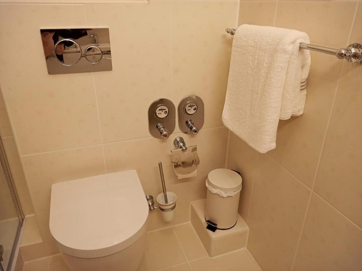 Rosali Boutique Hotel, Winsener Strasse 6, 21077 Hamburg-Harburg
